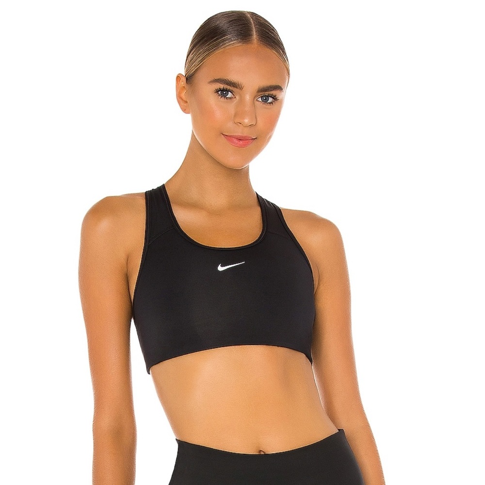 Nike swoosh pad sports bra size m NWOT
